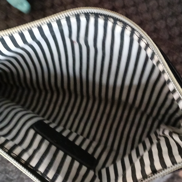 Mathew+Julian wristlet black ♥️ - Picture 7 of 7